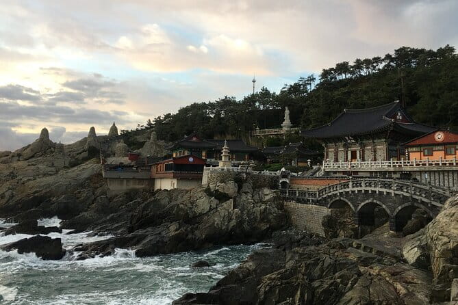 Small Group Busan Must-see Tour Opt. Songdo Ocean Cable Car - Songdo Beach and the optional ocean cable car