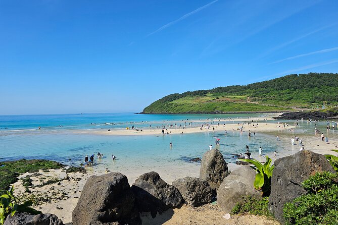 Small group Jeju private Full-Day Tour of East and South and West - What makes this Jeju day useful