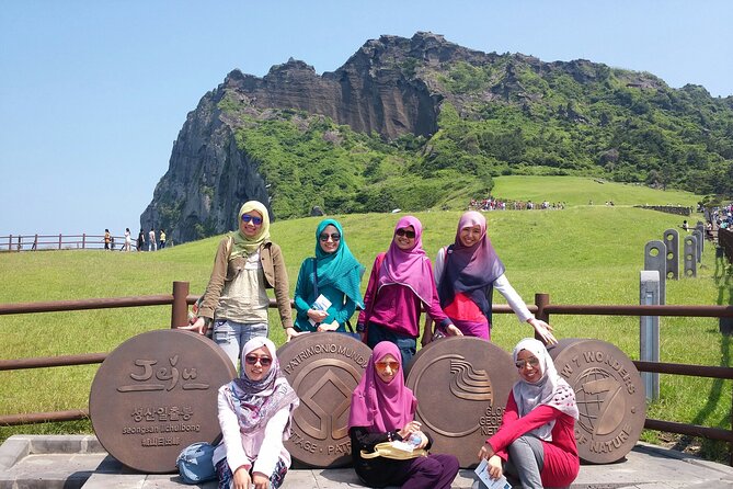 Small group Private Taxi Tour DAY experience in Jeju island - Key points before you book