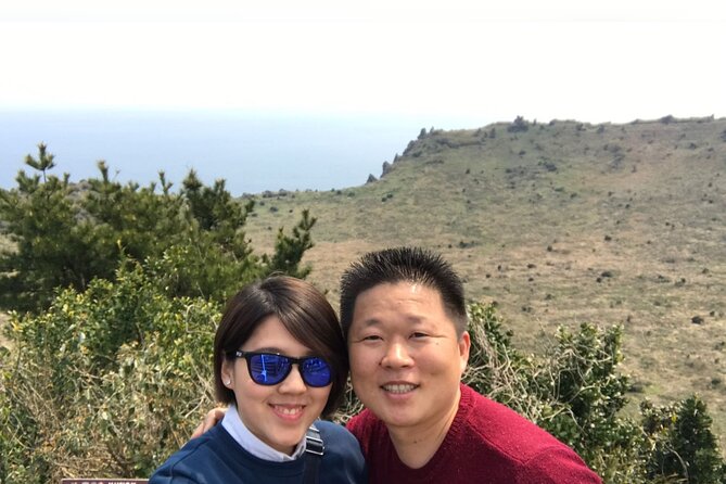 Small group Private Taxi Tour DAY experience in Jeju island - Gwangchigi Beach and the Seongsan view