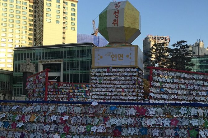 Small-Group Royal Palace and Seoul City Tour (hotel pick-up) - Insadong: tea, antiques, and your lunch break
