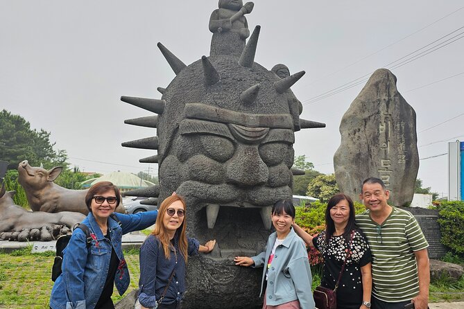 Small group tour FULL - PACKAGE Tour to All Areas in Jeju Island - The Haenyeo Museum explains Jeju’s sea women