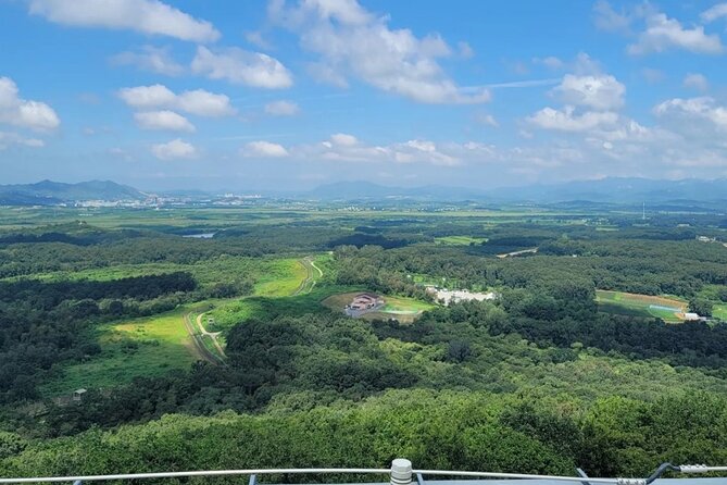 Small Group Tour to DMZ & Suspension Bridge with Hotel Pickup - Mangbaedan and the human cost of separation