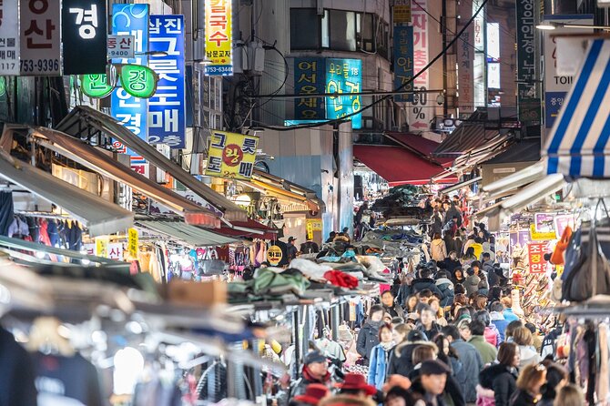 Street Food Fiesta in Namdaemun Market - The first hour: classic bites in Namdaemun Market