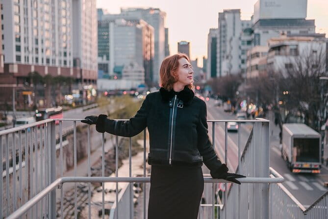 Street photoshoot and Seoul Hidden gem History Walking Tour - Ikseon-dong: traditional lanes with a modern finish