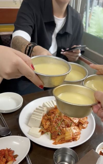 Taste hidden street food in Seoul with a 2.5h food tour - Five or six tastings before lunch