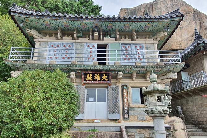 Temple Tour : Byeongpungam Seokbulsa Temple [Hiking+Cable car] - The final 20 minutes to Huejeongam