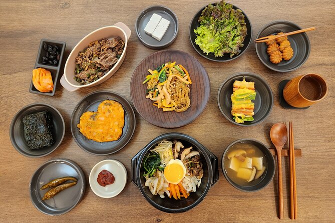 Traditional Korean 6-Dish Cooking Class + Hidden Alley Tour Seoul - What makes the host part of the value