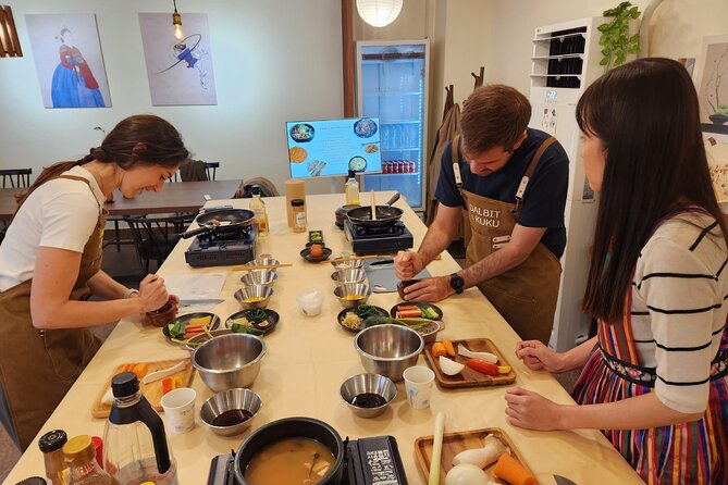 Traditional Korean 6-Dish Cooking Class + Hidden Alley Tour Seoul - Practical tips for a smoother visit