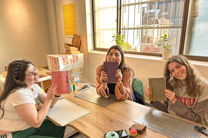 Traditional Korean Bookbinding Experience in Seoul, Hongdae - Making a souvenir from Hanji in Seoul