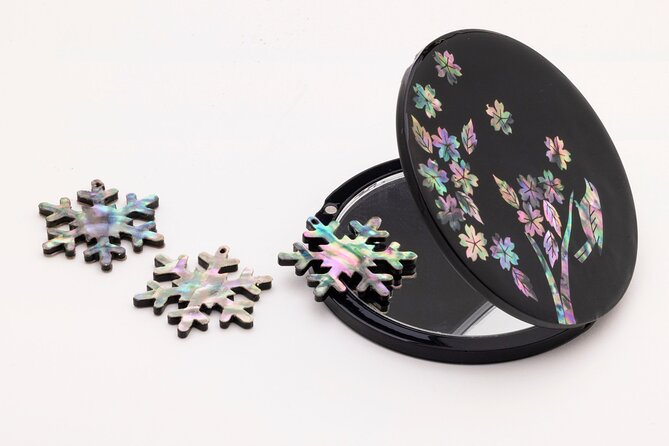 Traditional Korean Mother-of-Pearl Craft Workshop - Why Najeon Chilgi makes a better souvenir