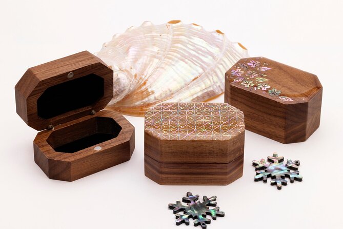 Traditional Korean Mother-of-Pearl Craft Workshop - Building a keepsake in 60 to 90 minutes