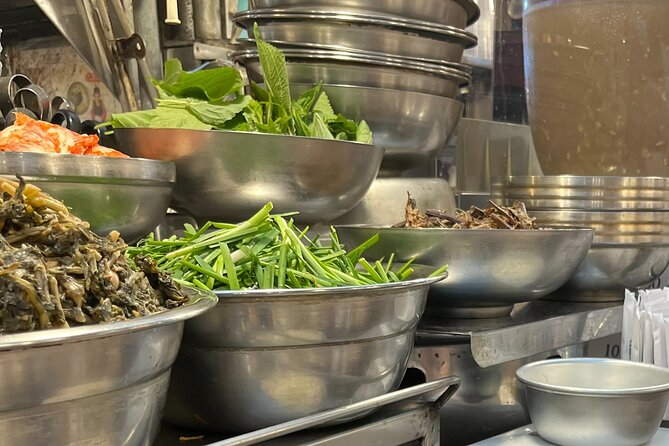 Vegan & Vegetarian Korean Market Adventure Gwangjang Market - Cheonggyecheon Stream Adds a Quiet Finish
