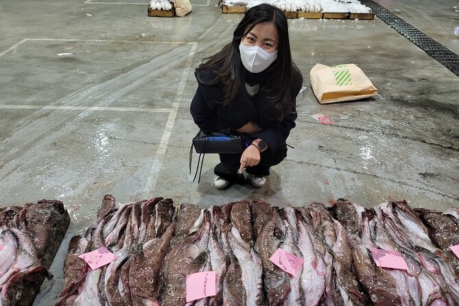 Visit Busan night market and enjoy the night view of Busan harbor - Why this evening shows a more useful side of Busan